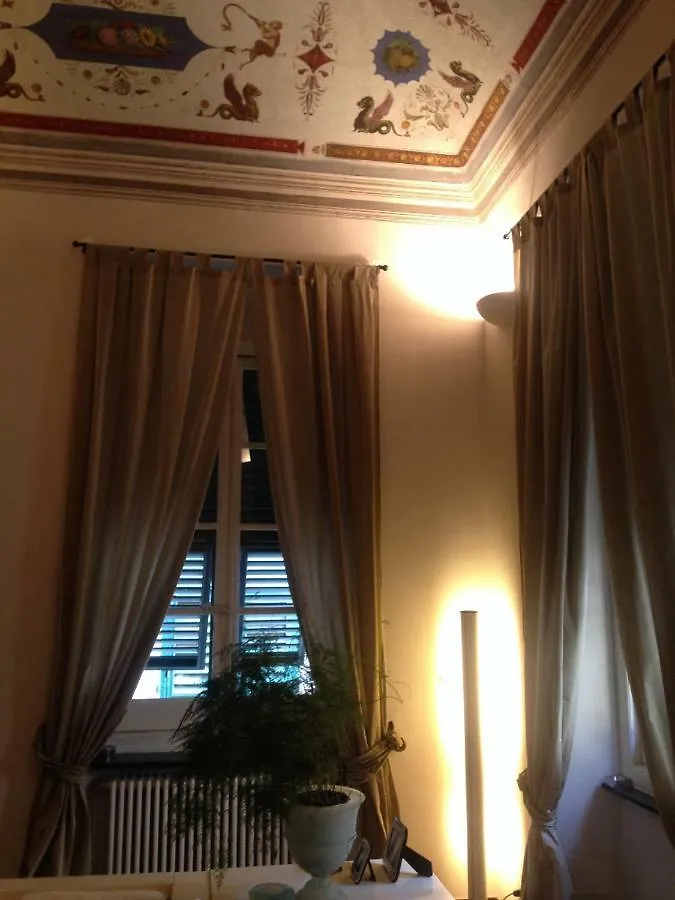 F&M Home Downtown Janov Penzion